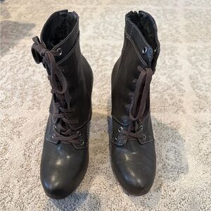 Vera Wang Lavender Label Black Lace-Up Boots